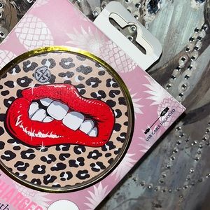 🫦📱🫦• 🐢 Simply Southern x Lip Bite’n Vibes• 🔌🫦🔌